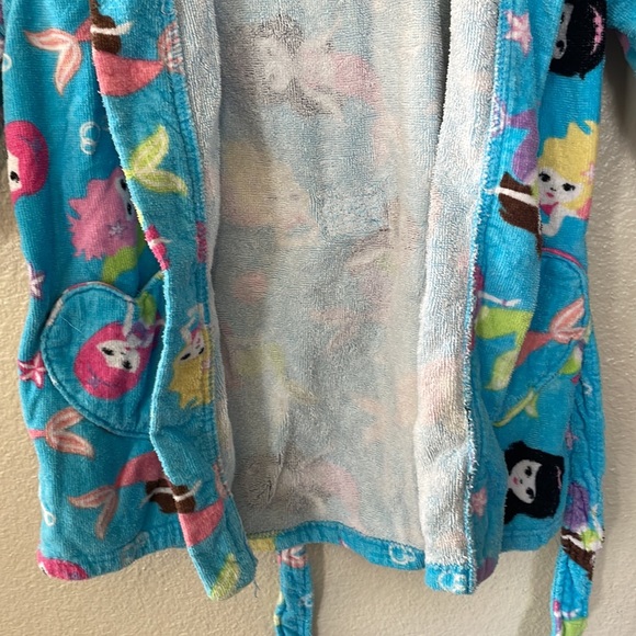 Toddler blue Mermaid hooded swim robe Size XS (3/4) - Picture 4 of 9